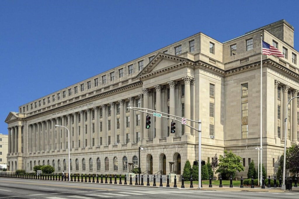 Energy Management in Federal Facilities